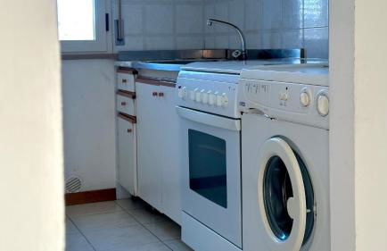 F004 - Fano, trilocale con terrazzino a 30mt dal mare - Foto 8