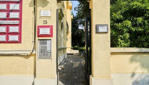 Appartement cosy proche du tram avec parking privé - Foto 5