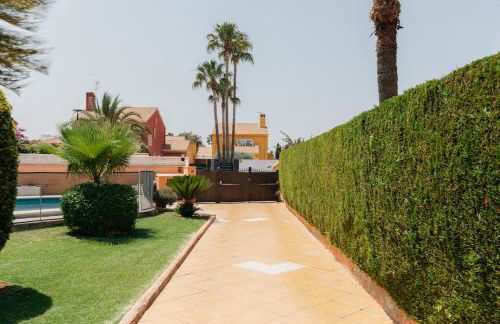 Charming brand-new loft with garden and pool - Foto 8