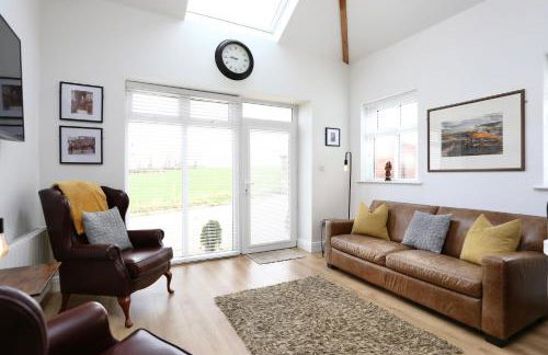 Stunning Coach House with two bedrooms and parking - Foto 7