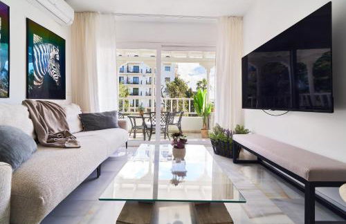 MARBELLA BANUS SUITES - Banus, modern, bright and balcony - Foto 3
