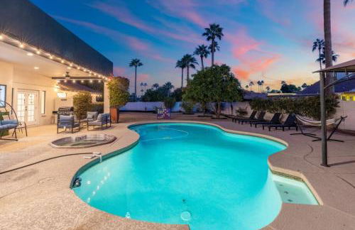 SdaleTreehouse Pool Gameroom Firepit - Foto 16