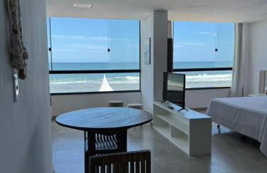 Apartamento Pé na Areia - Ótima Localização - Conforto à beira-mar - Foto 11