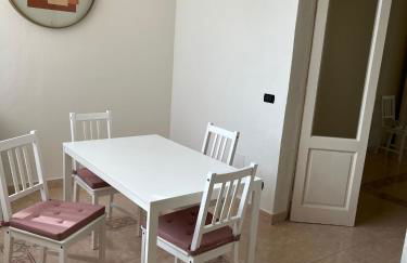 A 2 passi dal mare II - grazioso trilocale a Locri - Foto 15