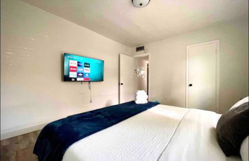 Miami International Airport 2 - Photo 47