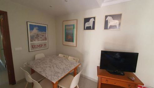 Apartment in Rota Cadiz, terrace AC wifi - Photo 2