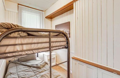 Walk to Medina Square, Historic 1880 Home - Foto 19