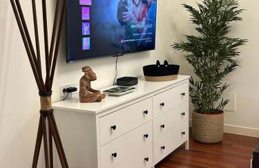 Stylish & Cozy 1BR Steps from Royal Palace | By Airnest - Photo 4