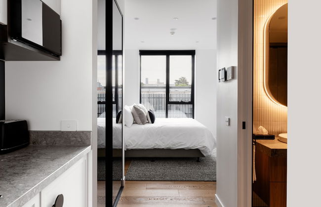 Caroline Serviced Apartments Richmond - Photo 10