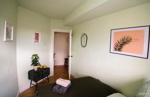 Designer Penthouse with City Views - Foto 8