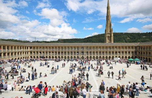 Detached 4 Bedroom Luxury Home - Foto 26