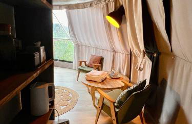 Na Skraju Lasu Domek na Drzewie & Glamping - Foto 27