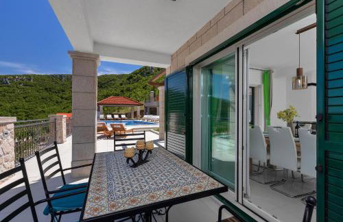 Luxury villa with a swimming pool Studenci, Zagora - 18483 - Foto 35