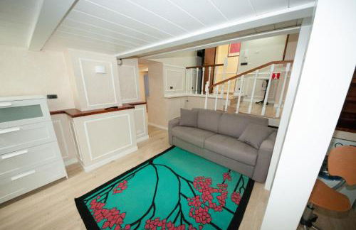 Daniela House 3 - Photo 8