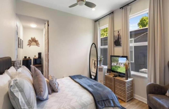 Historic Charmer Clean Comfortable - Photo 4