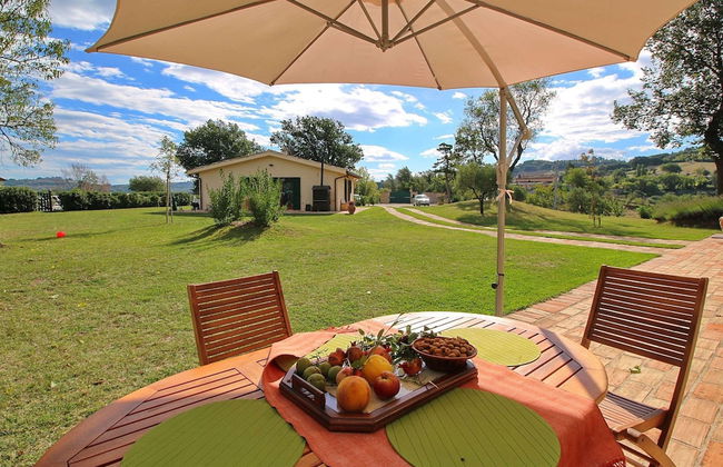 Cottage in Montelabbate With Pool & Forest - Foto 27