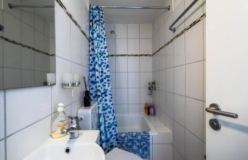 Newly renovated apartment - Foto 13