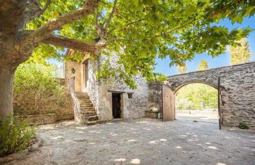 Mas de Thésée Piscine & 12 ha privés - Foto 14