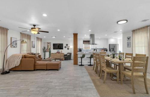 Texan Backyard Vibes l Cowboy Pool & BBQ l Pet-Friendly - Foto 53