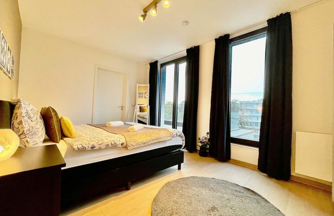 Modern 2BR Penthouse Near Diamond District by Oneluxstay - Foto 24