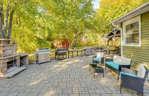 Detached Sauna, Movie Room! Relaxation in Muskegon - Foto 27