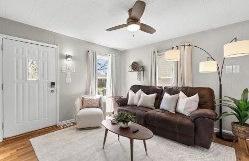 4 Bedroom Bungalow in the - Heart of Metro Detroit - Foto 4