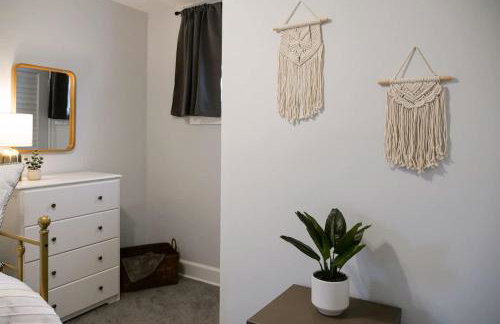 Family Friendly 4 BR Home Close To Downtown CLE! - Foto 35