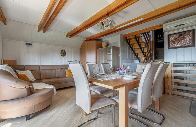 Vineyard Cottage Hocevar With Sauna - Photo 11