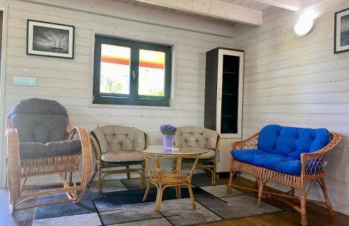 Domek z Ogrodem w Strzeżenicach by Noclegi Renters - Foto 23