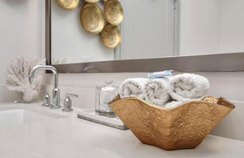 Haus of Blues-HighRise-NRG Stadium-Med Center- Private Parking - Foto 32