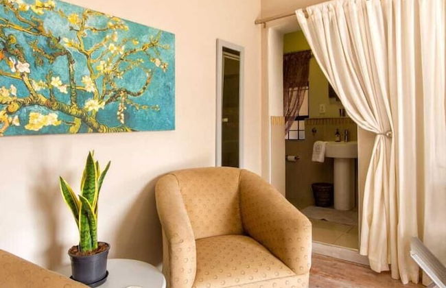 The Minimalist - Photo 36