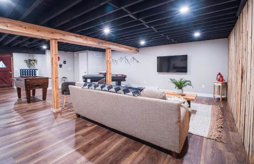 2 Houses, 22+Guests, 2 Hot Tubs, Renovated, Events Welcome! - Foto 41