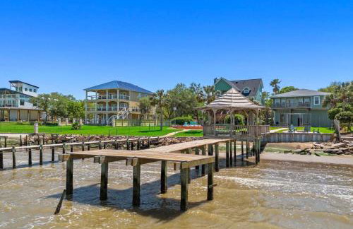 Bayfront Home with Private Pool, Pier, and Firepit - Foto 30