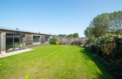 5 Bed in Briston oc-2005 - Photo 39