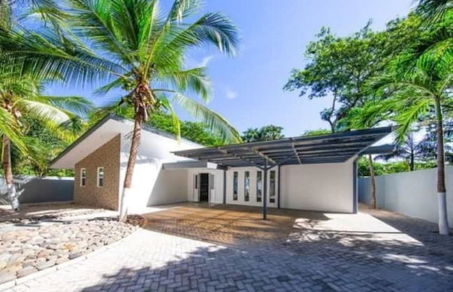 Playa Potrero Modern 3 BR Home Centrally Located - Casa Coastal Serenity - Photo 9