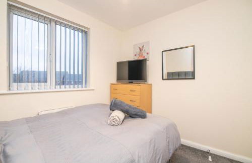 5 bed house with free parking in quiet location - Photo 19