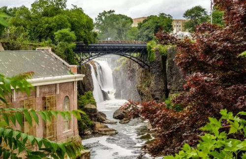 Luxury Condo Near NYC, MetLife & American Dream - Foto 21