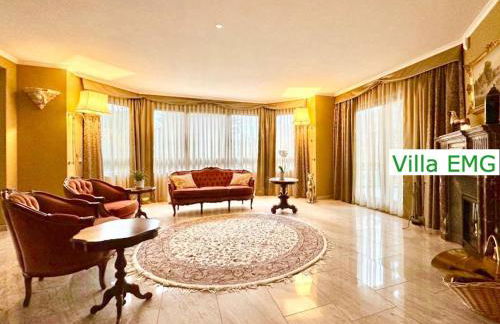 Luxury Ferienhaus Spa Villa Gernsbach mit Pool, Sauna, Garten, Kamin bis 22 Personen - Foto 25