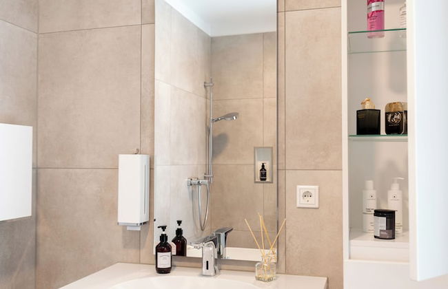 MOONLIVING Boutique Apartments - Photo 40