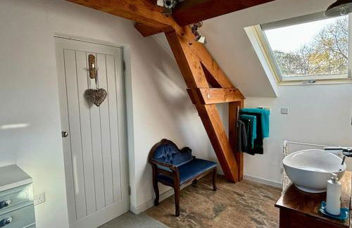 Little Bream - pretty cosy cottage, sea views, walk to the beach - Foto 11