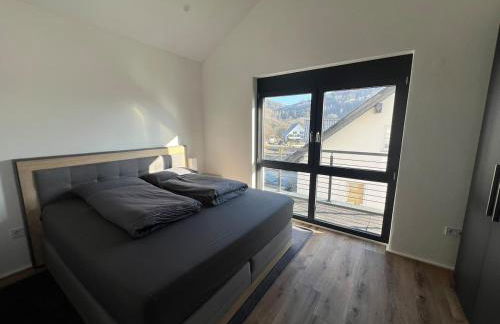 Luxus-Penthouse mit Weitblick & Balkon - Foto 14