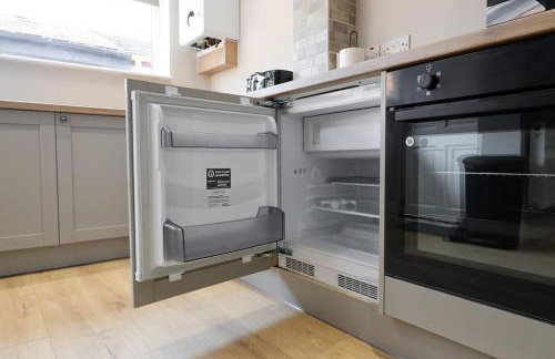 'Station House' Cosy Renovated Family-Friendly Home in Runcorn, Cheshire - Train Station Liverpool Chester Links, Brindley Theatre - Foto 36