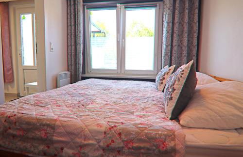 Bungalow in Neubukow mit Terrasse und Garten - Foto 6