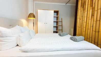 KOMM - Zentral- Bahnhof- Congress CCS- Parkplatz - Foto 2, towels, wardrobe