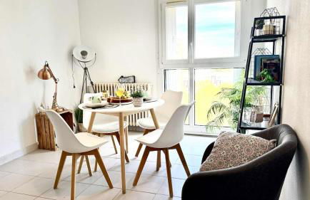 Tête en l'air- Cocon Lumineux- Centre Muret- Parking et commodités - Foto 18