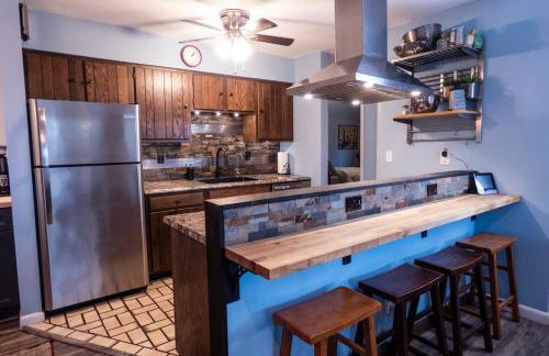 Spacious Catskills Home with Covered Hot Tub - Foto 38