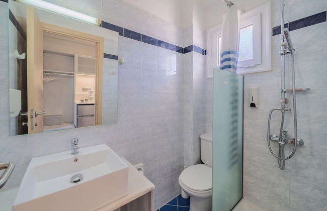 Sergiani Garden - Photo 32