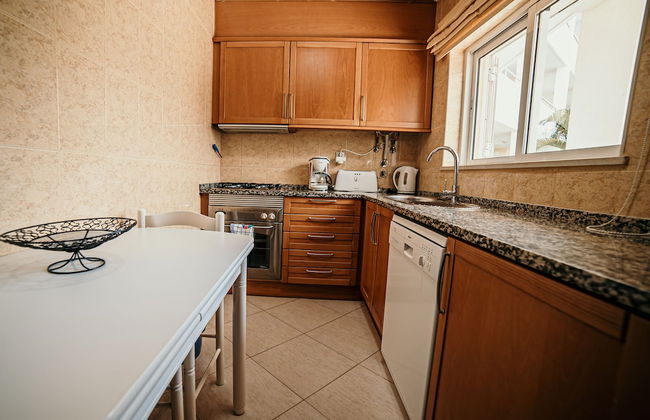 Portugal Rentals Vila da Praia Apartments - Foto 9