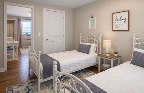 The Rustic Retreat- close to downtown - Foto 13