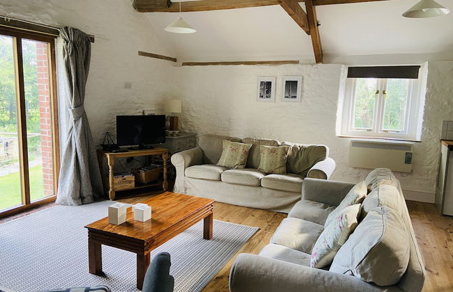 Beautiful Barn Conversion With Wood-burning Stove - Foto 13